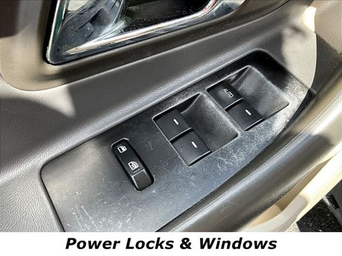 Used 2012 Ford Taurus SE FWD image 35