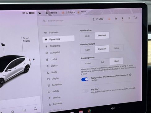Used 2021 Tesla Model 3 Standard Range Plus image 25