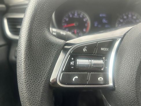 Used 2019 Kia Optima LX FWD image 12