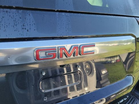 Used 2022 GMC Yukon Denali image 18