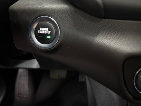 Used 2019 GMC Terrain SLE w/ Driver Convenience Package AWD/4WD image 20