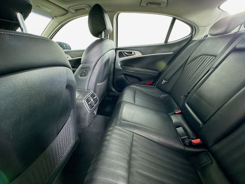 Used 2019 Genesis G70 2.0T Advanced w/ Elite Package image 40