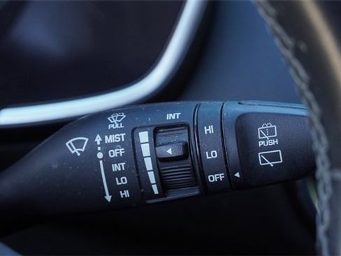 Used 2023 Hyundai Santa Fe SEL image 31