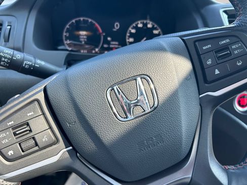 Used 2024 Honda Ridgeline TrailSport image 12