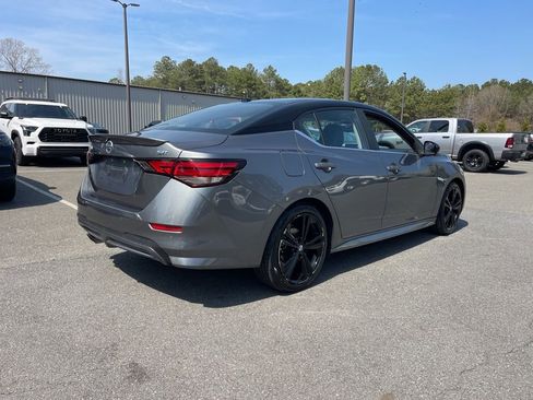 Certified 2021 Nissan Sentra SR w/ SR Premium Package image 5