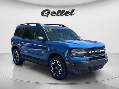 Used 2024 Ford Bronco Sport Outer Banks AWD/4WD image 3