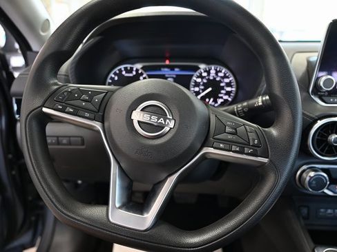 Used 2024 Nissan Sentra SV image 22