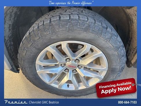 Used 2020 GMC Sierra 1500 SLT w/ SLT Premium Plus Package image 11