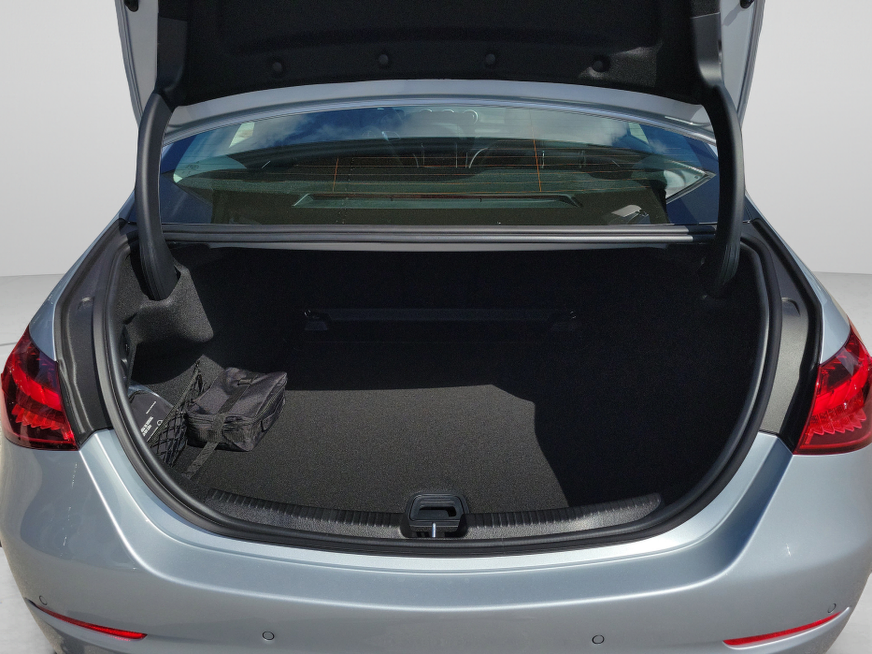 Used 2026 Mercedes-Benz C 300 Sedan image 31