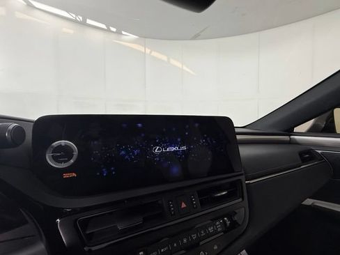 Used 2024 Lexus ES 350 F Sport w/ Accessory Package (Z2) FWD image 21