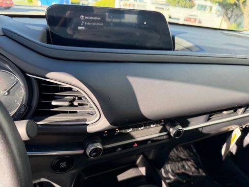 Certified 2025 MAZDA CX-30 AWD 2.5 S image 22