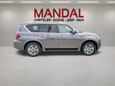 Used 2024 INFINITI QX80 Luxe AWD/4WD image 5
