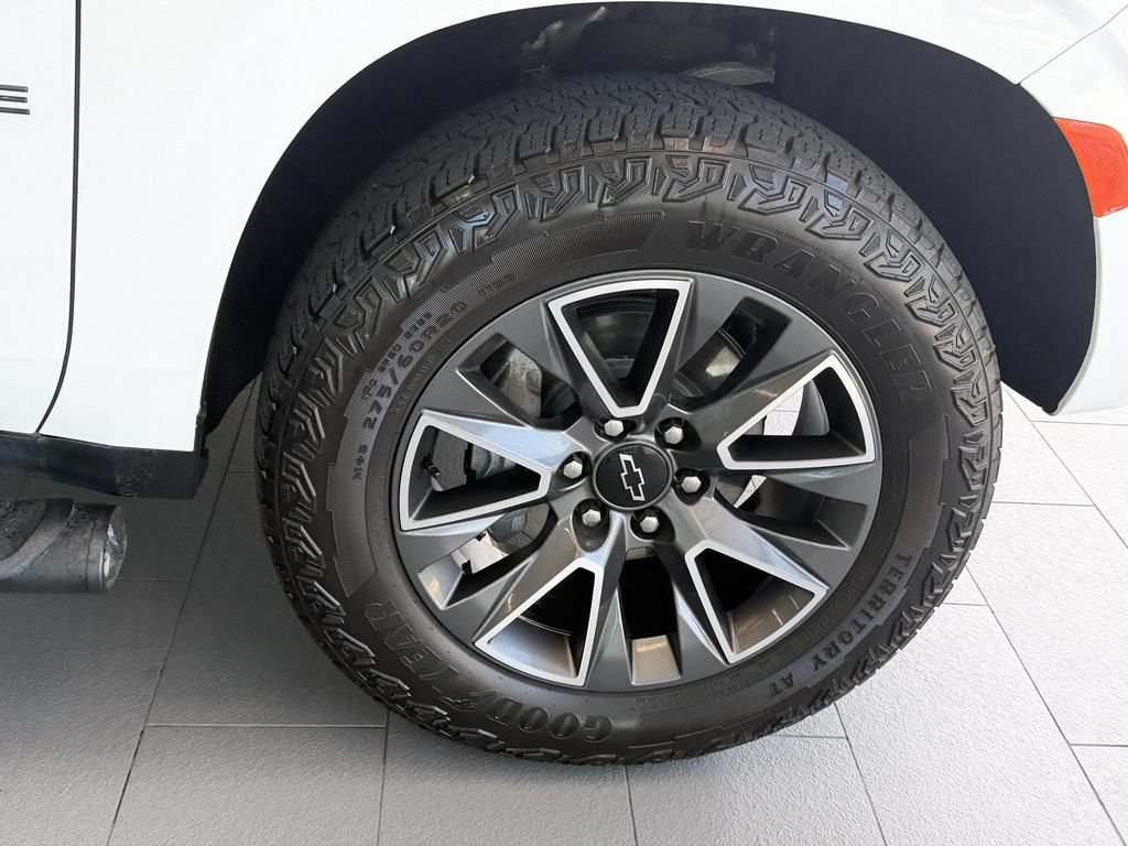 Used 2024 Chevrolet Tahoe Z71 AWD/4WD image 19