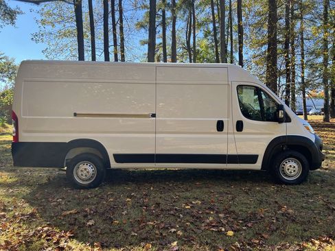 Used 2025 RAM ProMaster 3500 w/ Safety Group image 2