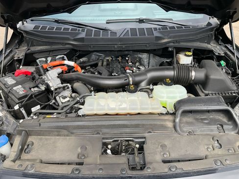 Used 2024 Ford F150 Lariat w/ Equipment Group 502A High AWD/4WD image 27