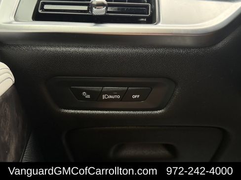 Used 2025 BMW X5 xDrive40i w/ Parking Assistance Package AWD/4WD image 24