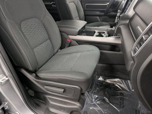 Used 2025 RAM 1500 Big Horn AWD/4WD image 31