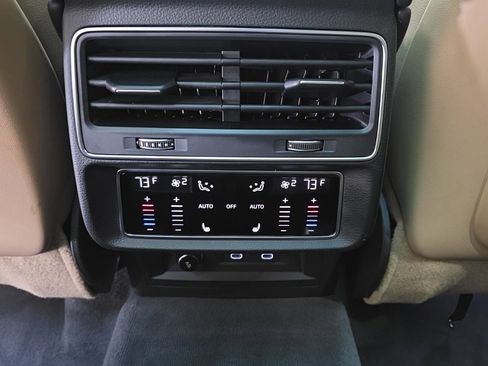 Used 2023 Audi Q7 3.0T Prestige w/ Prestige Package image 18