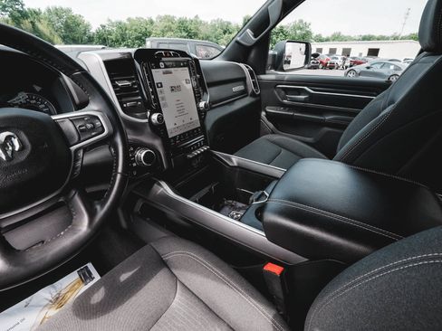 Used 2023 RAM 1500 Big Horn AWD/4WD image 30