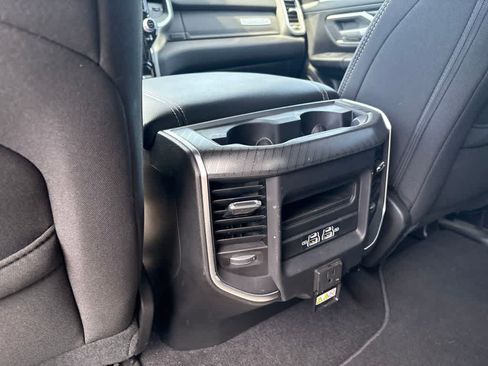 Used 2026 RAM 1500 Big Horn AWD/4WD image 8