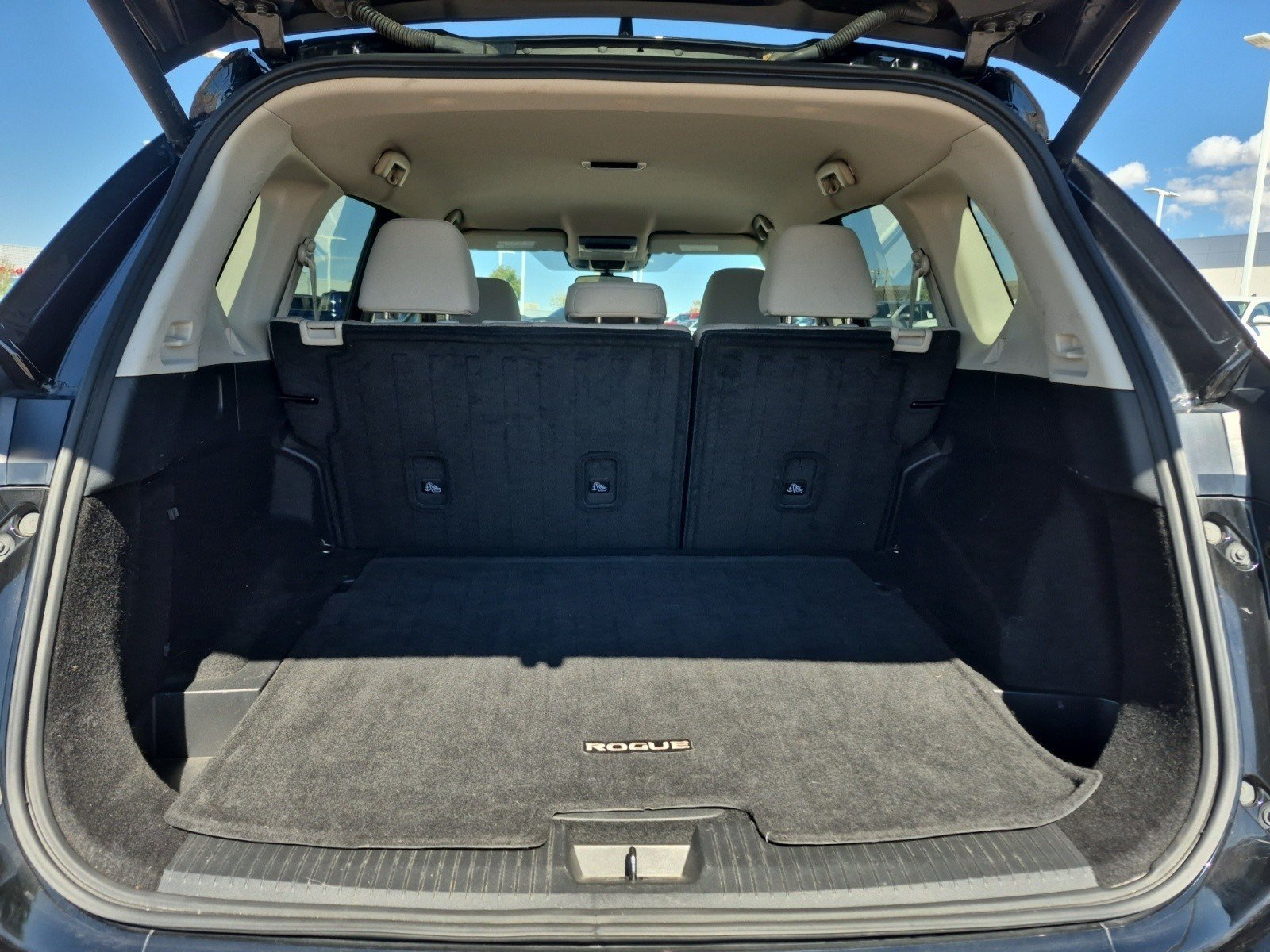 Used 2025 Nissan Rogue SV AWD/4WD image 20