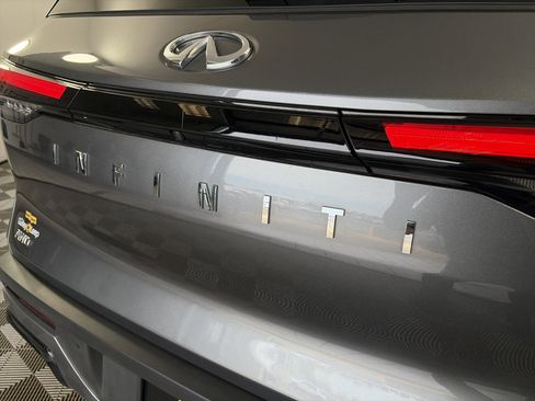 Used 2023 INFINITI QX60 Pure AWD/4WD image 17
