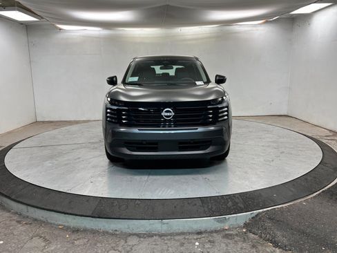 Certified 2025 Nissan Kicks S image 8