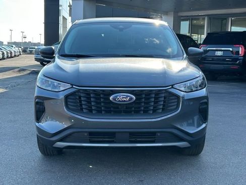 Used 2023 Ford Escape Active w/ Tech Pack #1 image 2