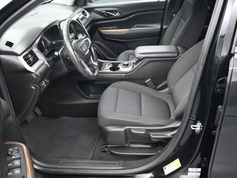 Certified 2023 GMC Acadia SLE image 75