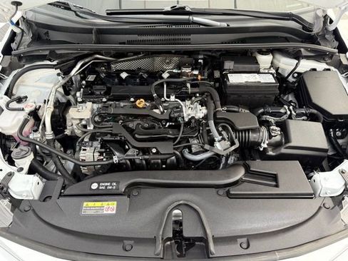 Used 2024 Toyota Corolla LE image 8