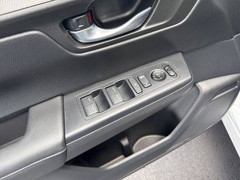 Used 2024 Honda CR-V EX image 10