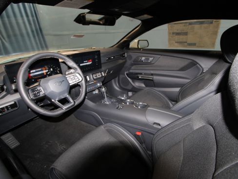 New 2026 Ford Mustang Coupe image 2