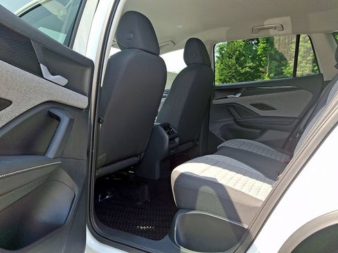 Certified 2026 Volkswagen Tiguan S AWD/4WD image 11