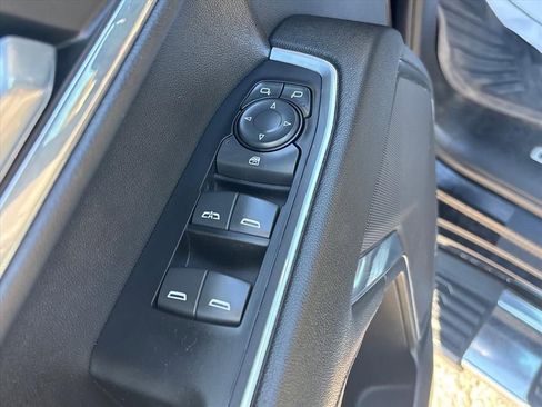 Used 2024 Chevrolet Silverado 1500 LT AWD/4WD image 26