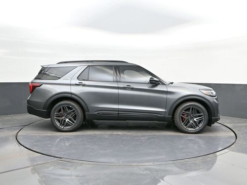 New 2026 Ford Explorer ST w/ Sun And Sound Package image 26