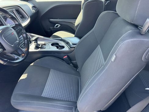 Used 2022 Dodge Challenger GT RWD image 13