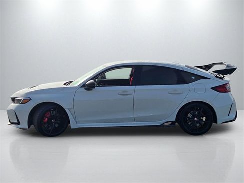 Used 2023 Honda Civic Type R image 7