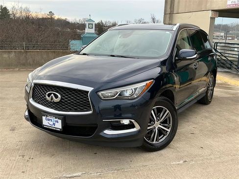 Used 2019 INFINITI QX60 Luxe w/ Essential Package image 2