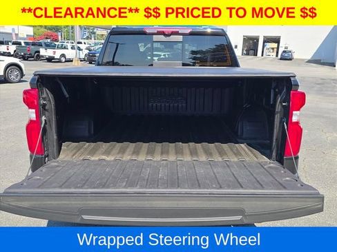Certified 2024 Chevrolet Silverado 1500 High Country w/ High Country Premium Package AWD/4WD image 31