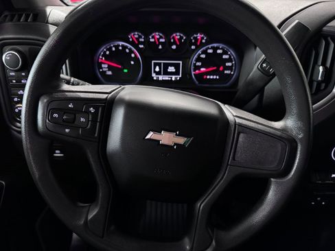 Certified 2023 Chevrolet Silverado 1500 Custom image 14