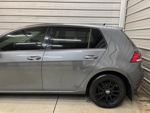Used 2019 Volkswagen Golf S FWD image 5