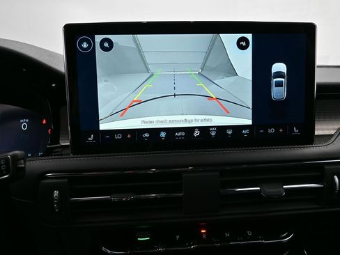 New 2026 Lincoln Corsair Premiere image 16