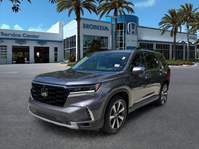Used 2024 Honda Pilot Elite image 4