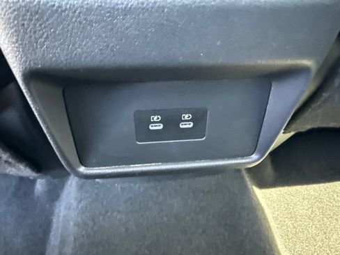 Used 2024 Nissan Rogue SV AWD/4WD image 14
