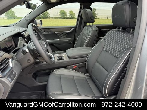 New 2026 GMC Acadia Denali w/ Super Cruise Package FWD image 25