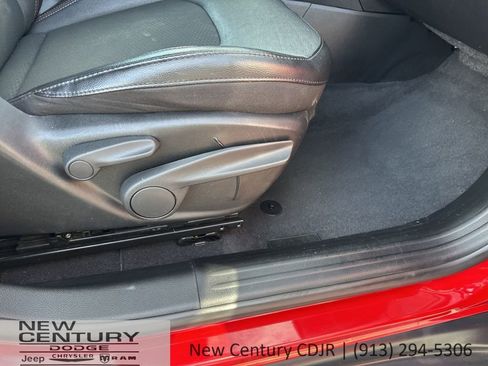 Used 2023 Jeep Compass Trailhawk image 31