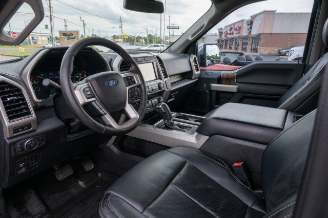 Used 2019 Ford F150 Lariat AWD/4WD image 32