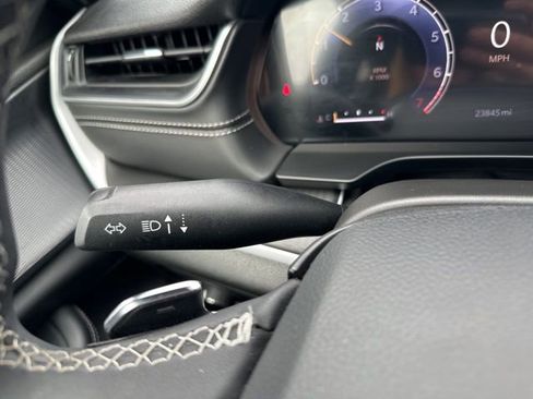 Used 2025 Jeep Grand Cherokee Altitude image 23