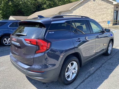 Used 2018 GMC Terrain SLE w/ Driver Convenience Package FWD image 5