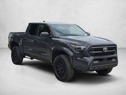 Used 2025 Toyota Tacoma SR5 RWD image 3